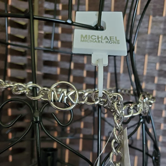 Last One Michael Kors Silver Logo Chain Belt - Picture 5 of 5